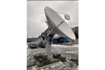 Декабрь 2019 - сборка и испытания первого образца антенны 3.7 м S-диапазона с псевдомоноимпульсным наведением